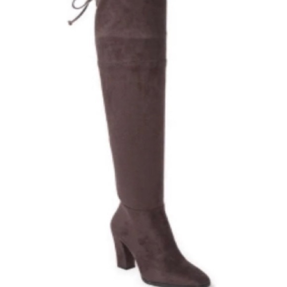 SALE❣️❣️❣️Vince Camuto TAPLEY over knee boots👢👢 - Picture 1 of 15
